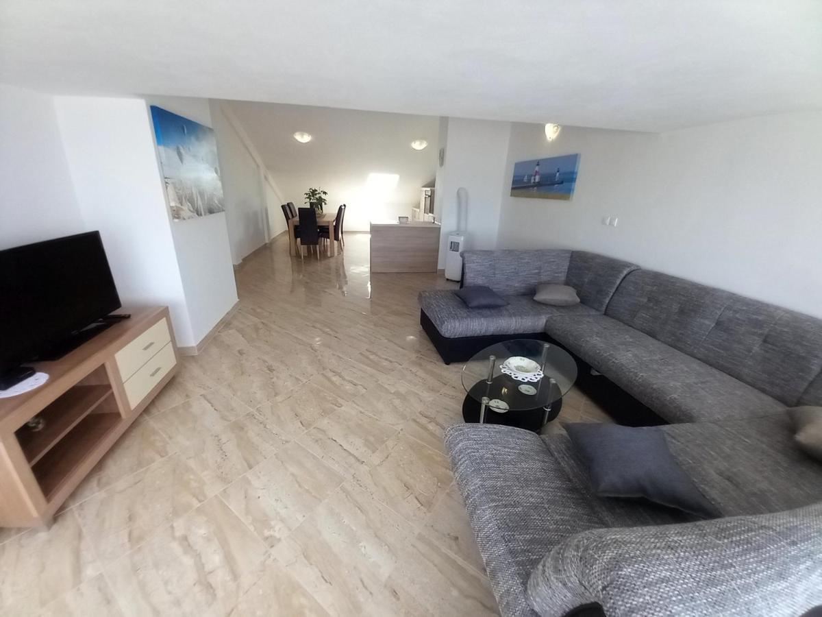 Appartement Holiday Juric Pula